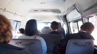 im Kollektiv Bus zum Lago Atitlan
