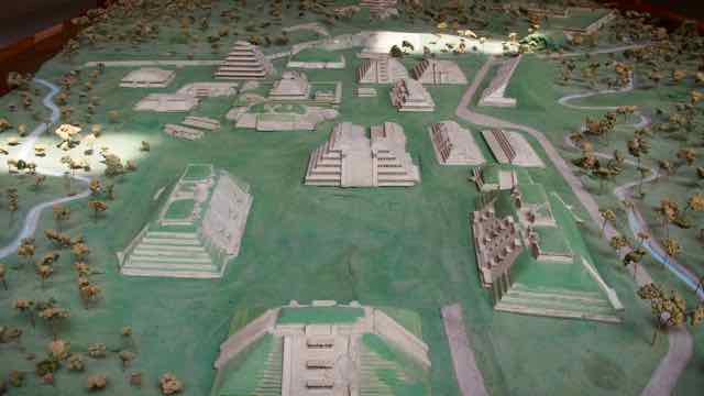 El Tajin eine der imposantesten Ausgrabungsstätten Mexikos